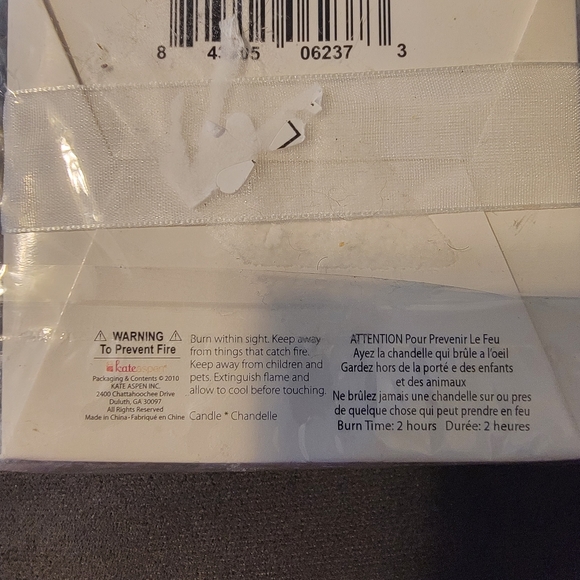 2 Mini Teacup and Saucers candles - Picture 9 of 10